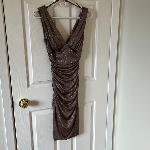Le Chateau Sparkle Dress - Fitted XXS - Picture 1 of 4